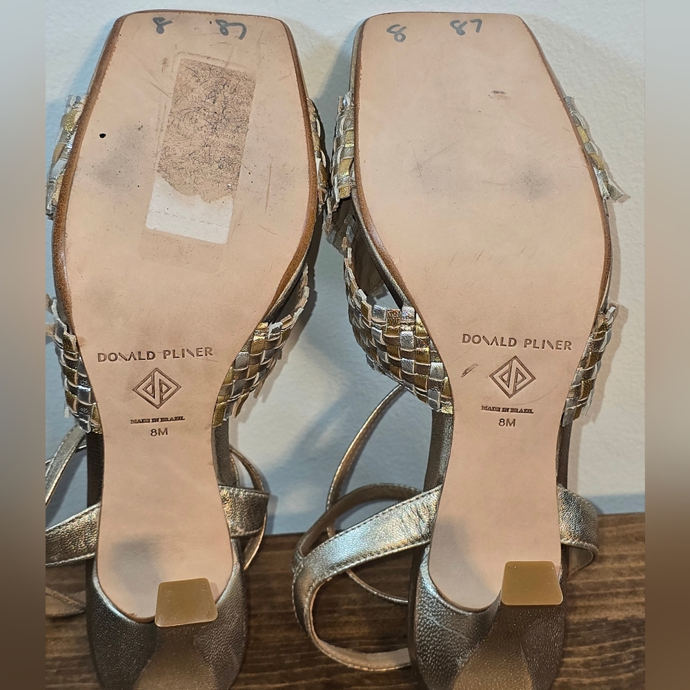 Donald Pliner NWOT Riva Slip-on Buckled High Heel Sandals Women's Size 8 - Picture 8 of 10